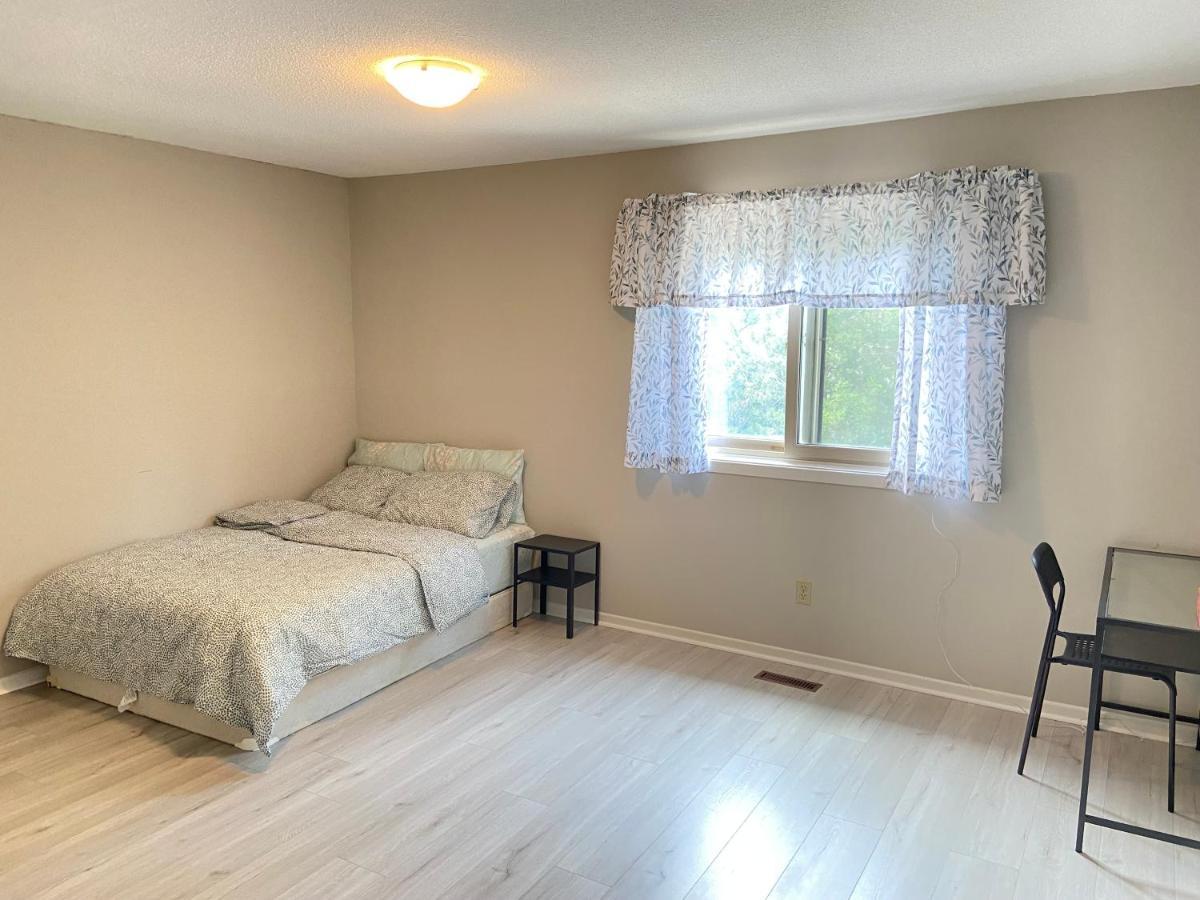 토론토 41 Huntsmill Blvd 아파트 외부 사진