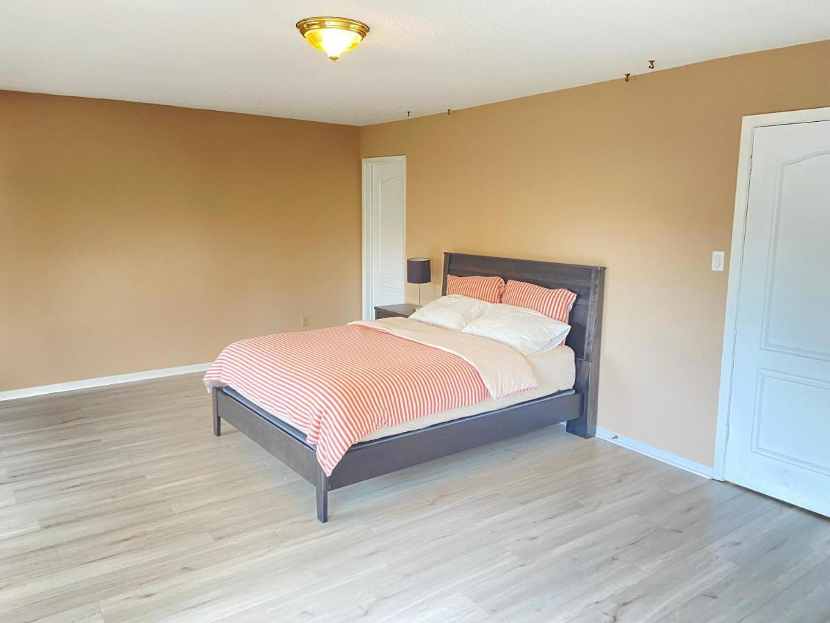 토론토 41 Huntsmill Blvd 아파트 외부 사진