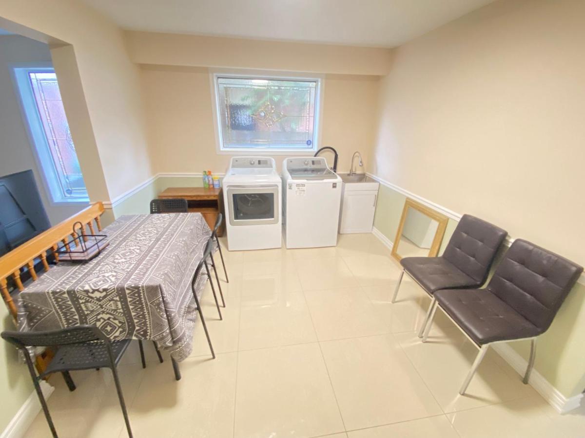 토론토 41 Huntsmill Blvd 아파트 외부 사진